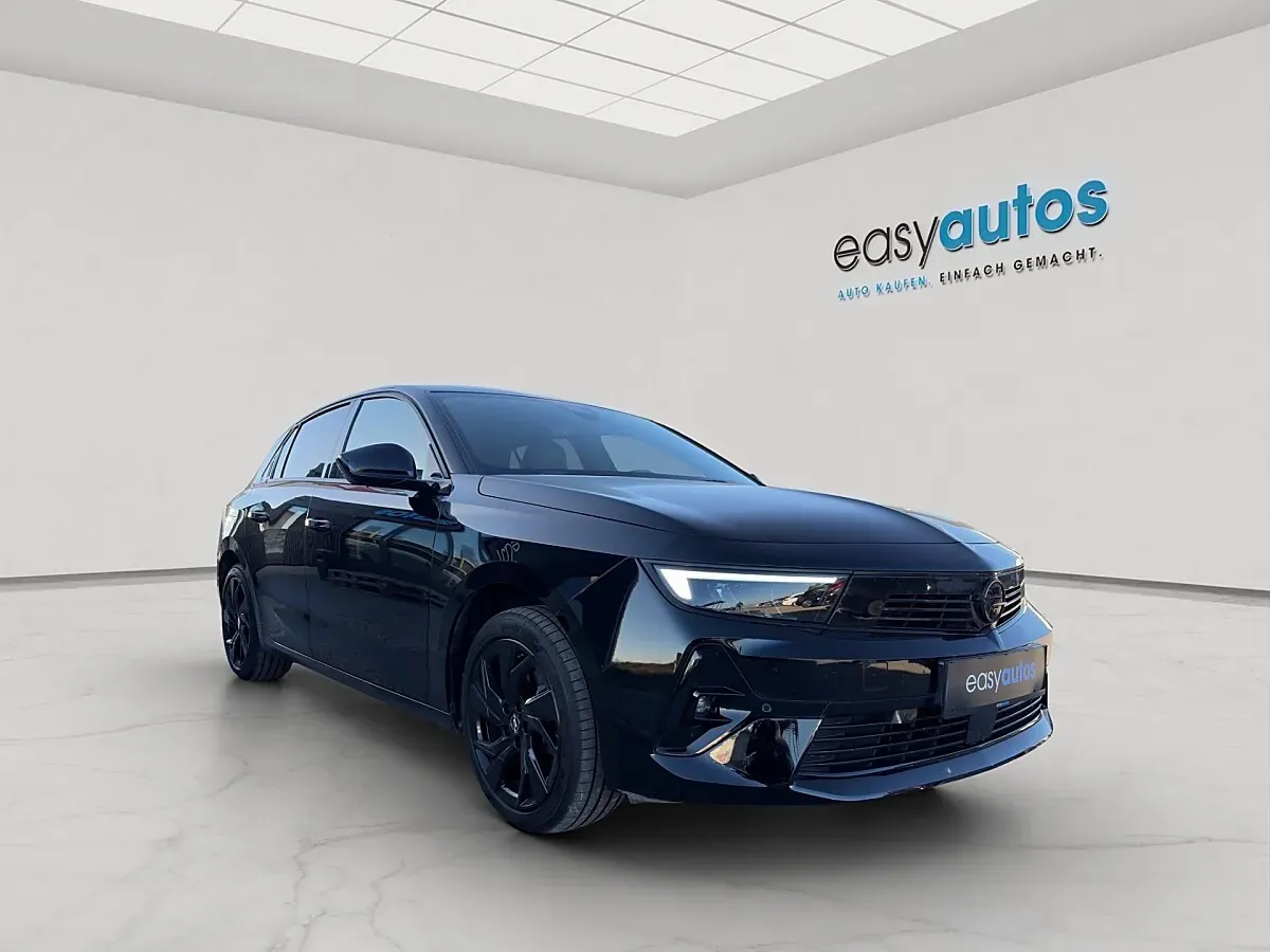 Opel Astra 2023 photo 3