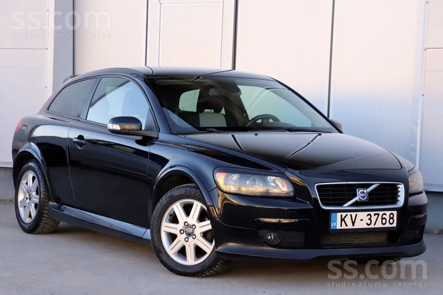 Volvo C30 2008 photo 2