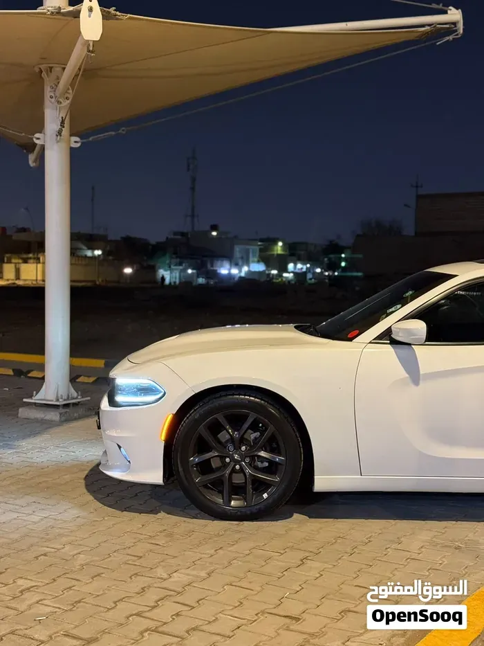 Dodge Charger 2021 photo 2