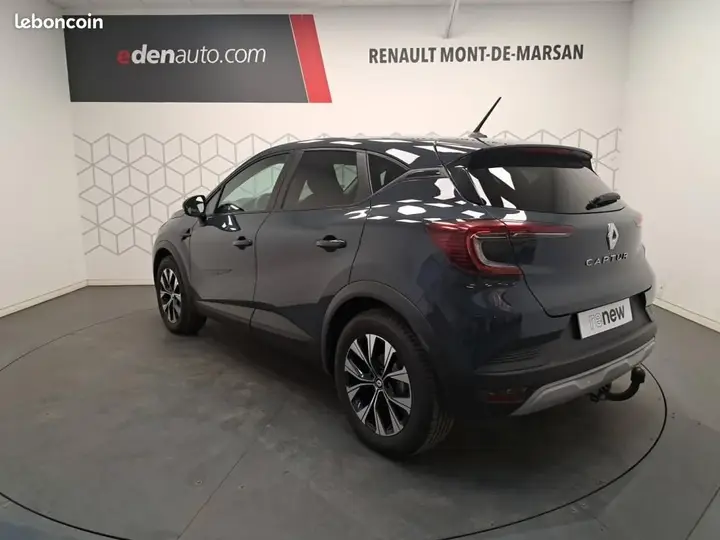 Renault Captur 2024 photo 3