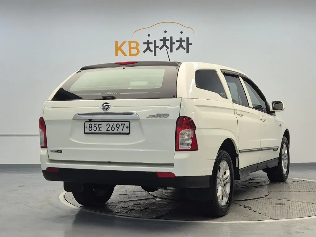 KG Mobility Korando 2014 photo 3