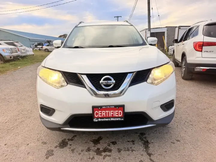 Nissan Rogue 2015 photo 2