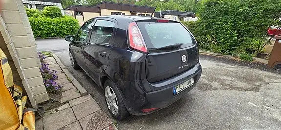 Fiat Punto Evo 2011 photo 3