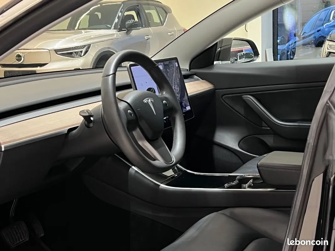Tesla Model 3 2019 photo 4