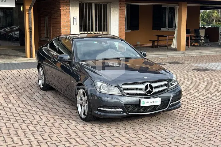 Mercedes-Benz C-Class 2013 photo 3