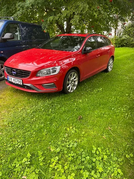 Volvo V60 2018 photo 2