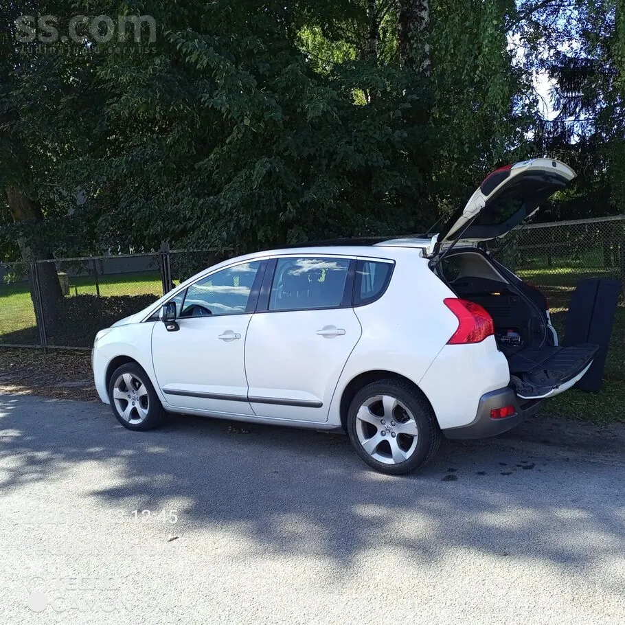 Peugeot 3008 2009 photo 5
