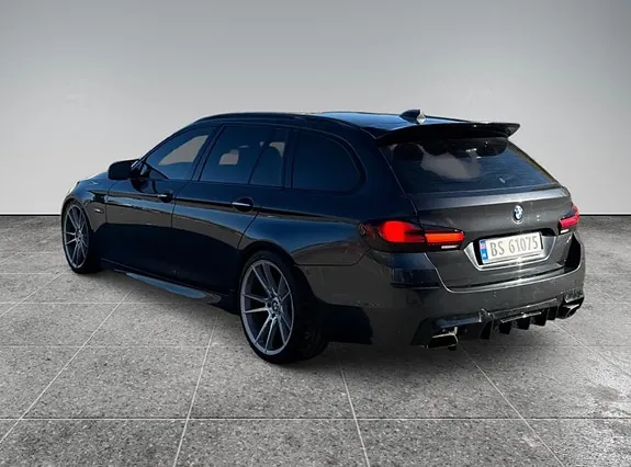 BMW 530D 2011 photo 2