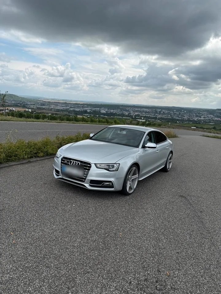 Audi S5 Sportback
