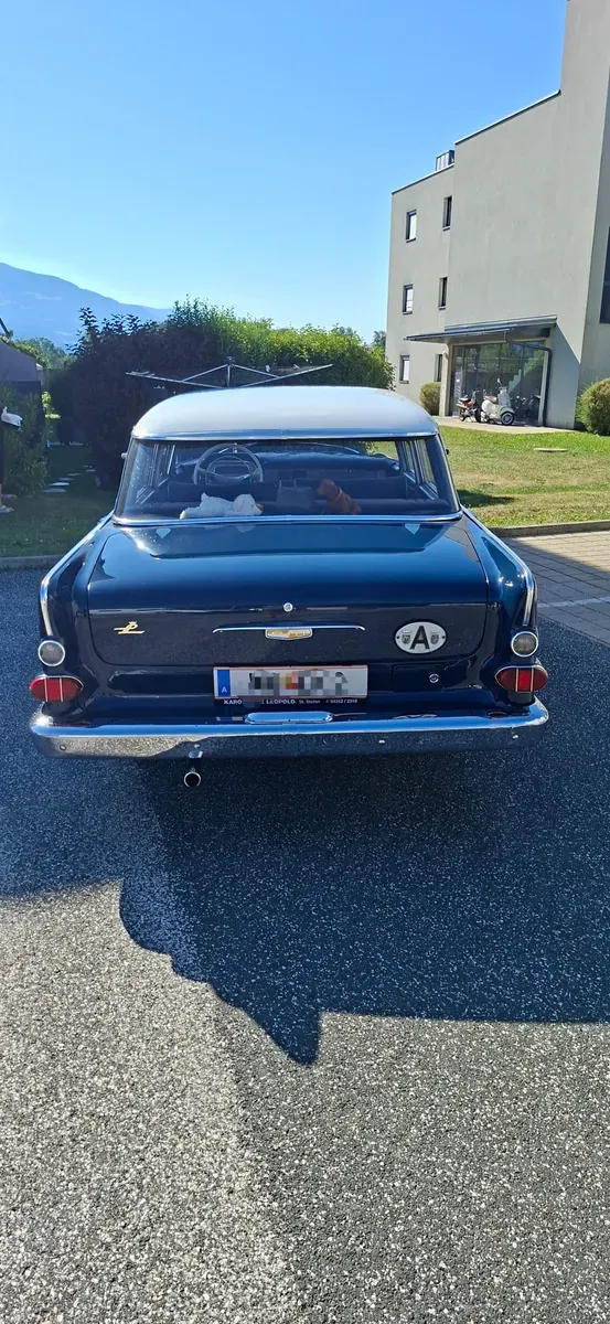 Opel Kapitän 1962 photo 3