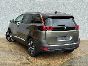 Peugeot 5008 2018 photo 3