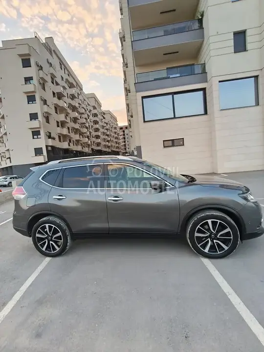 Nissan X-Trail 2017 photo 2