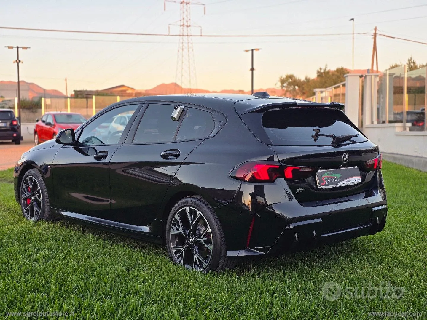 BMW 118D 2024 photo 4