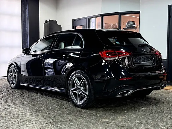 Mercedes-Benz A180 2019 photo 3