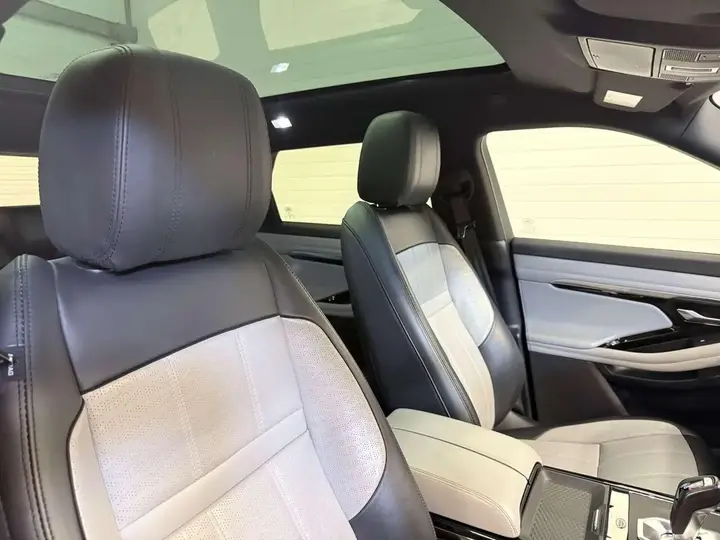 Land Rover Range Rover Evoque 2020 photo 2