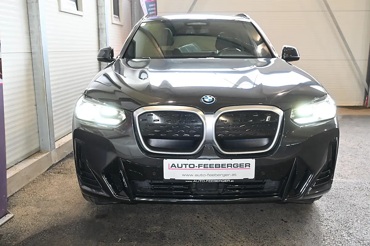 BMW Ix3 2022 photo 3