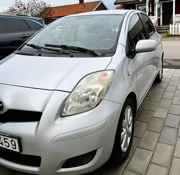 Toyota Yaris 2009 photo 4