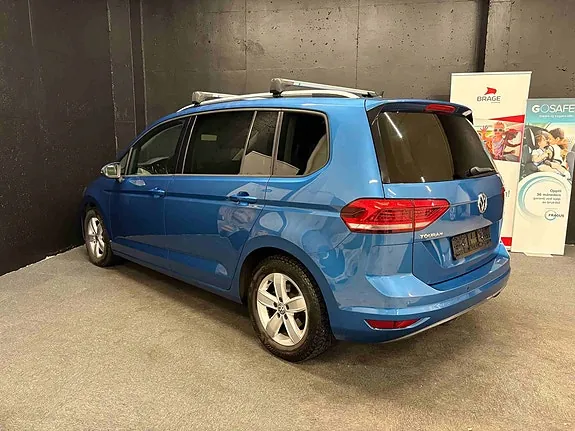 Volkswagen Touran 2017 photo 4