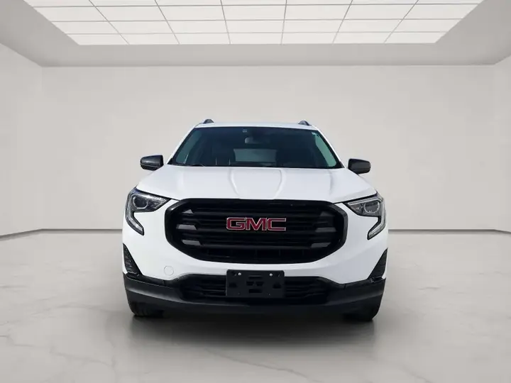 GMC Terrain 2021 photo 2
