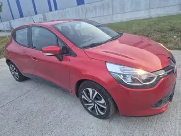 Renault Clio 2013 photo 3