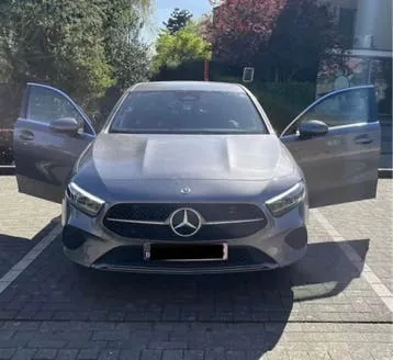 Mercedes-Benz A200