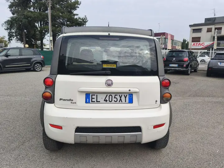 Fiat Panda 2011 photo 5