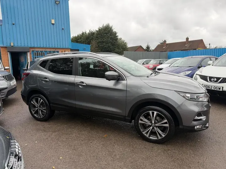 Nissan Qashqai 2017 photo 2