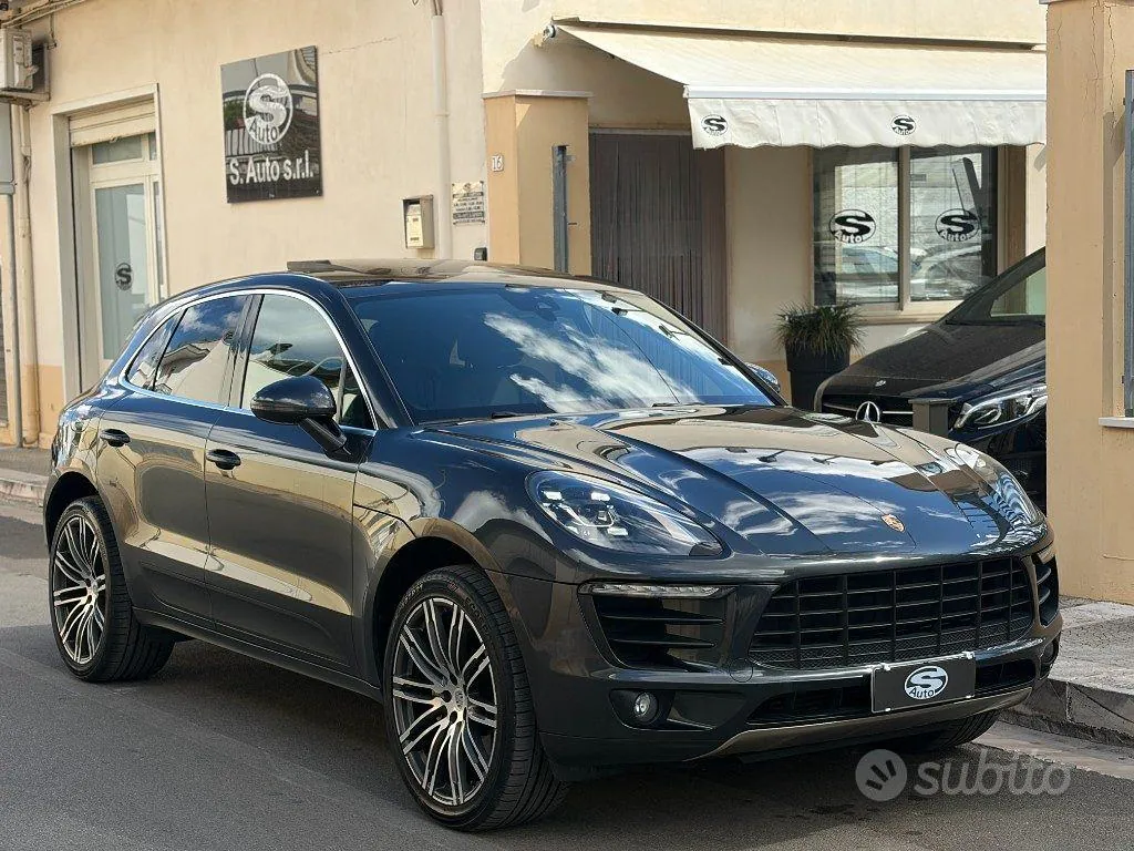 Porsche Macan