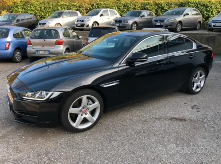 Jaguar Xe