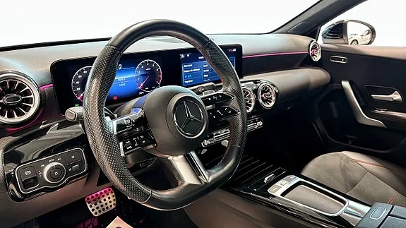 Mercedes-Benz A200 2023 photo 4