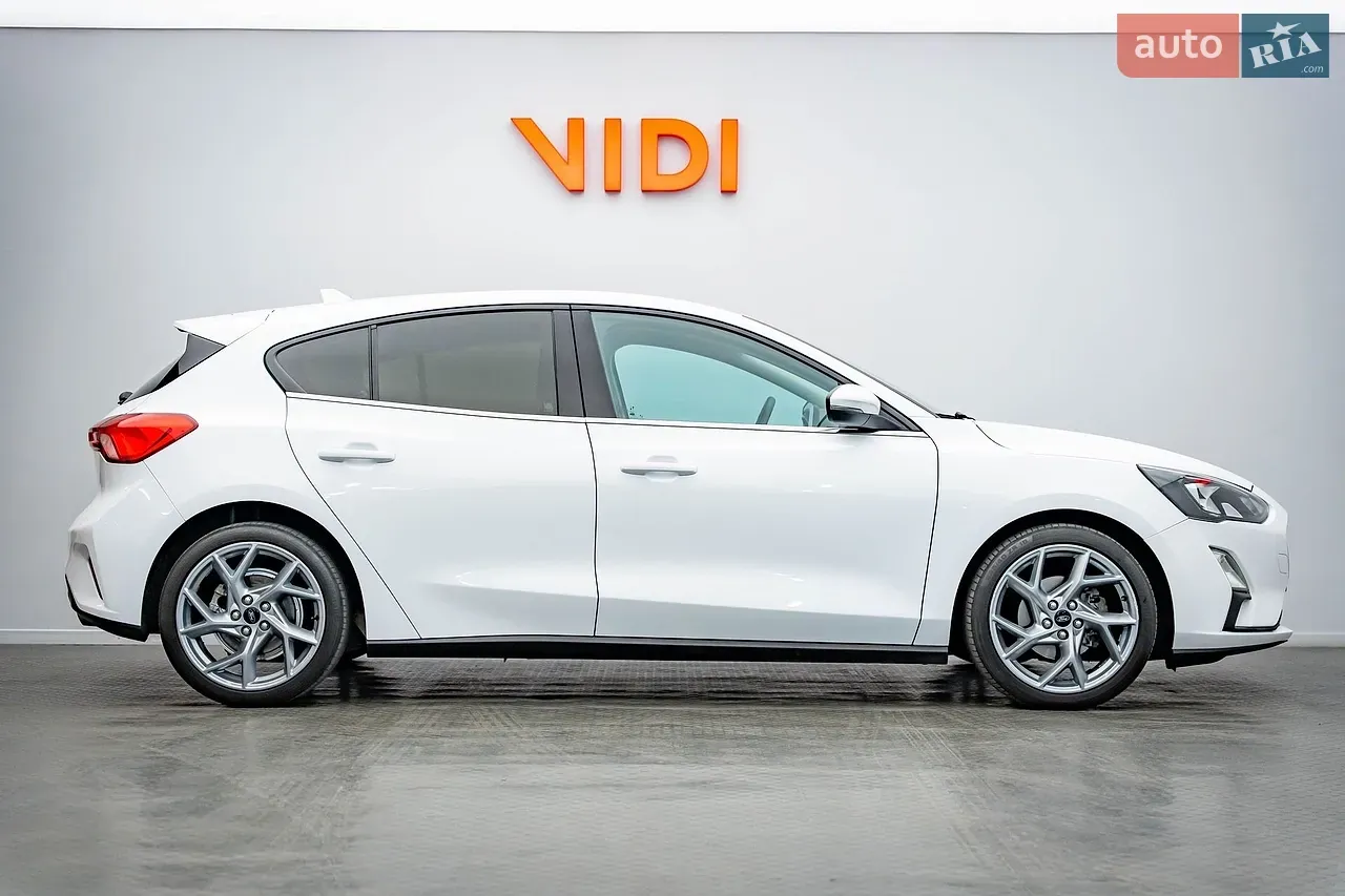 Ford Focus 2020 photo 4