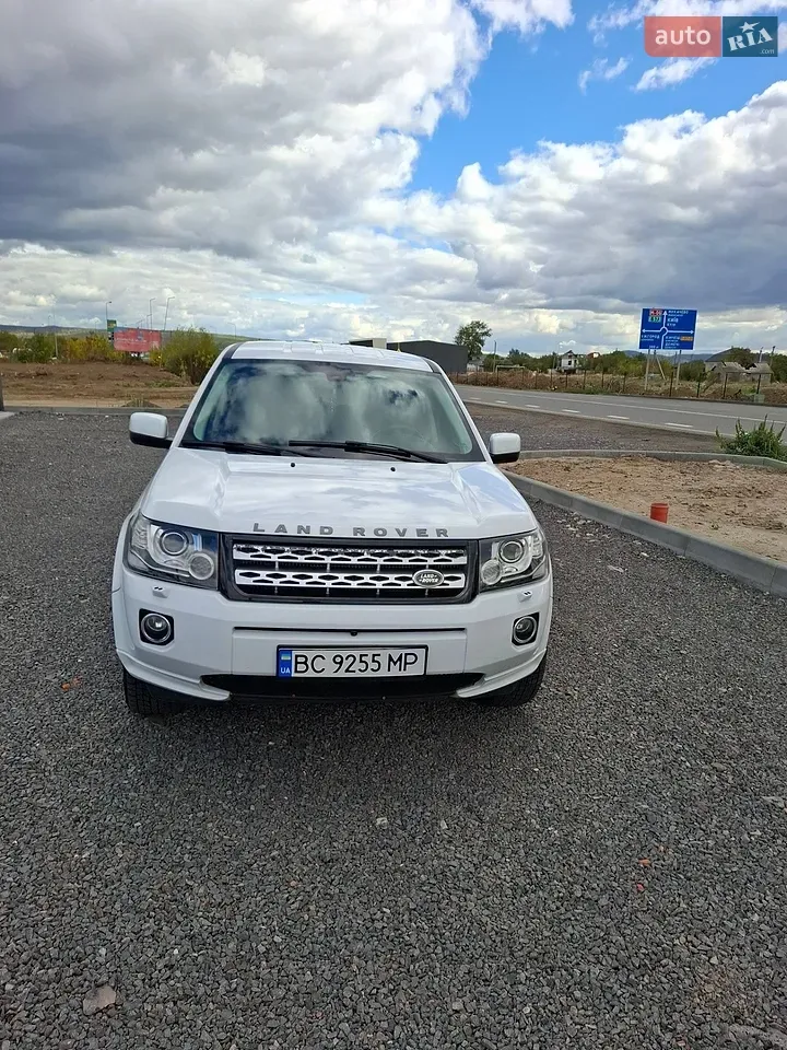 Land Rover Freelander 2013 photo 4