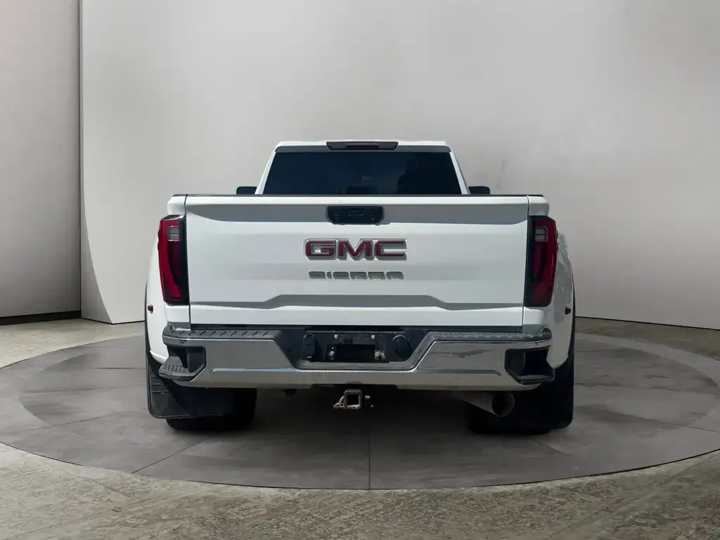GMC Sierra 3500Hd 2024 photo 4