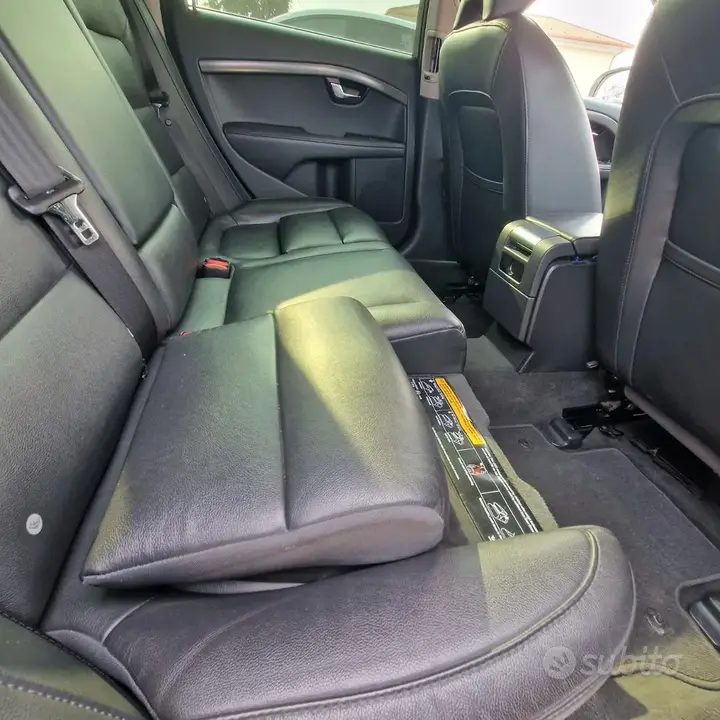 Volvo V70 2015 photo 5