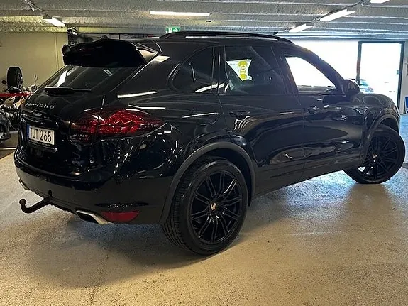 Porsche Cayenne 2014 photo 4
