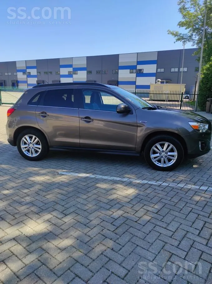 Mitsubishi Asx 2014 photo 2