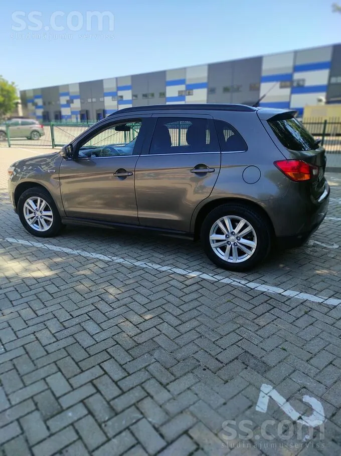 Mitsubishi Asx 2014 photo 5