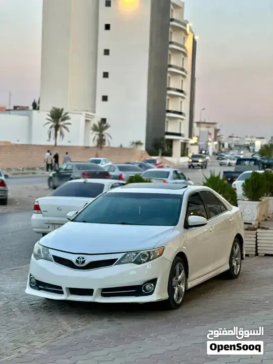 Toyota Camry 2011 photo 5