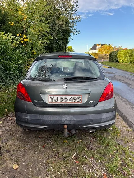 Peugeot 207 2006 photo 3