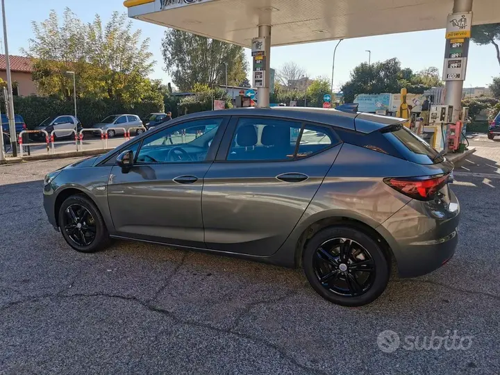Opel Astra 2017 photo 3