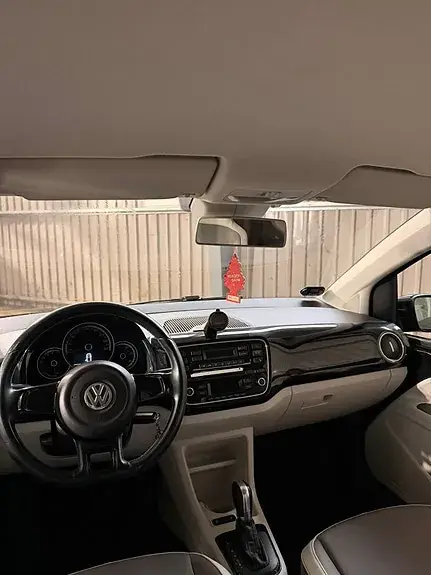 Volkswagen E-Up! 2015 photo 5