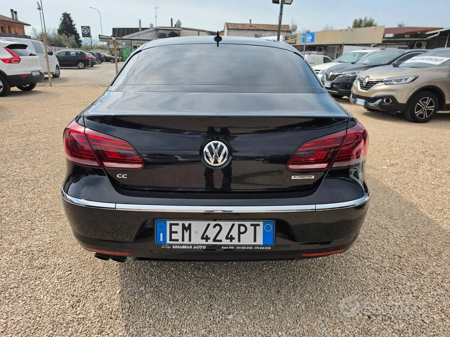 Volkswagen Passat 2012 photo 4