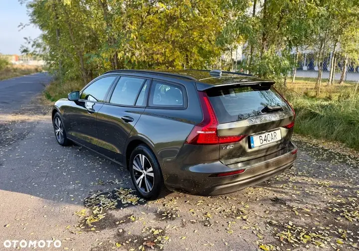 Volvo V60 2019 photo 4