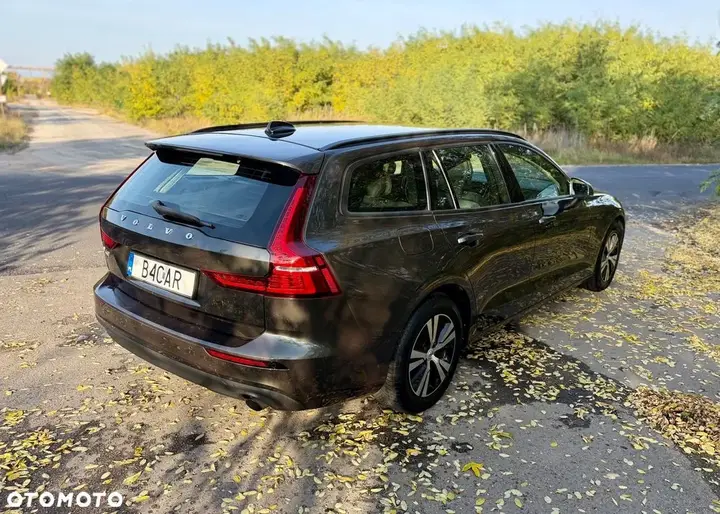 Volvo V60 2019 photo 5