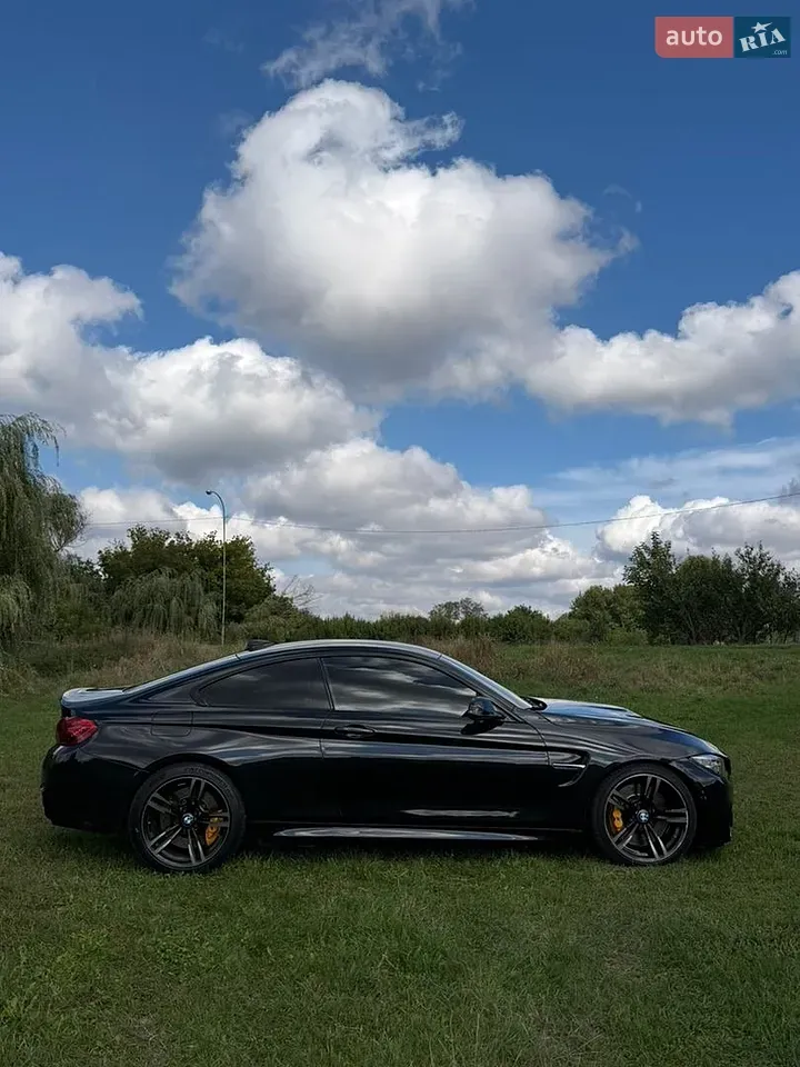 BMW M4 2015 photo 3