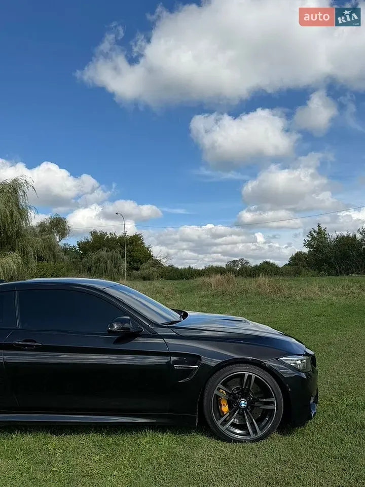 BMW M4 2015 photo 4