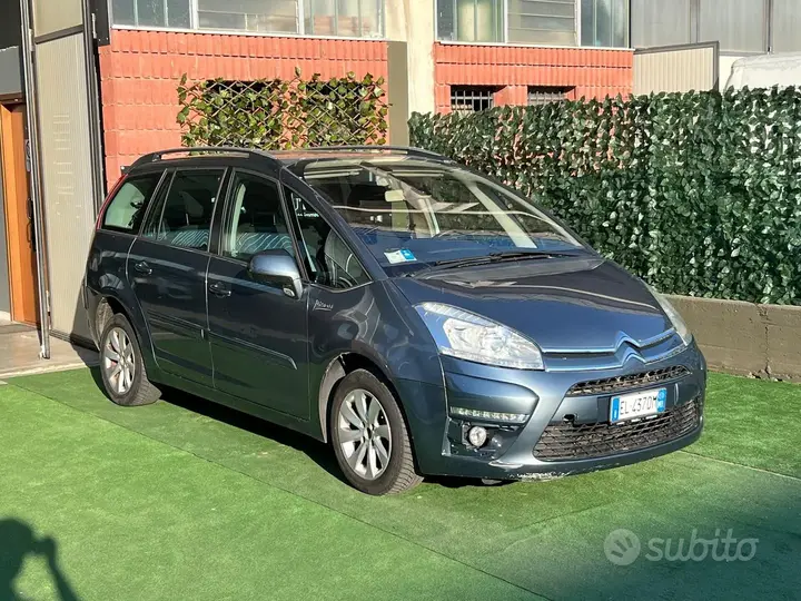 Citroen C4 Picasso 2012 photo 3