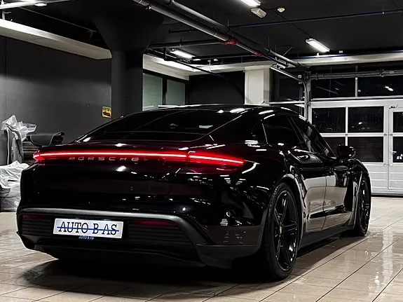 Porsche Taycan 4S 2020 photo 5