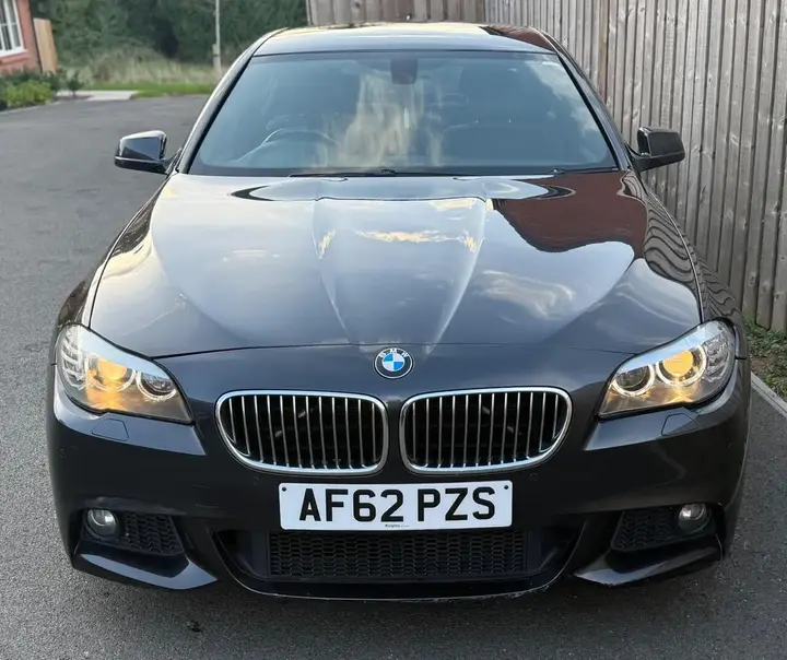 BMW 5 Series 2012 photo 3