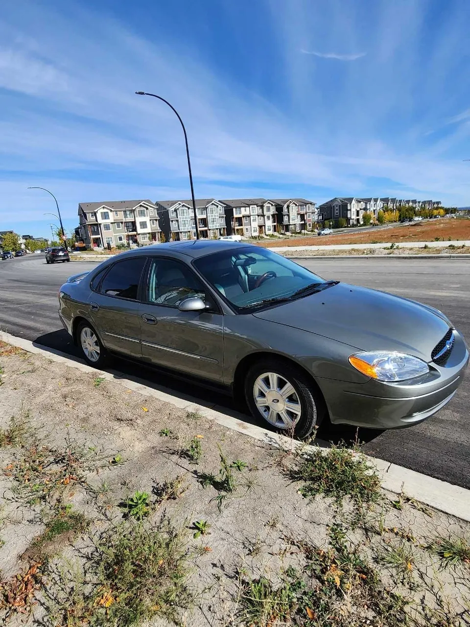 Ford Taurus 2003 photo 2